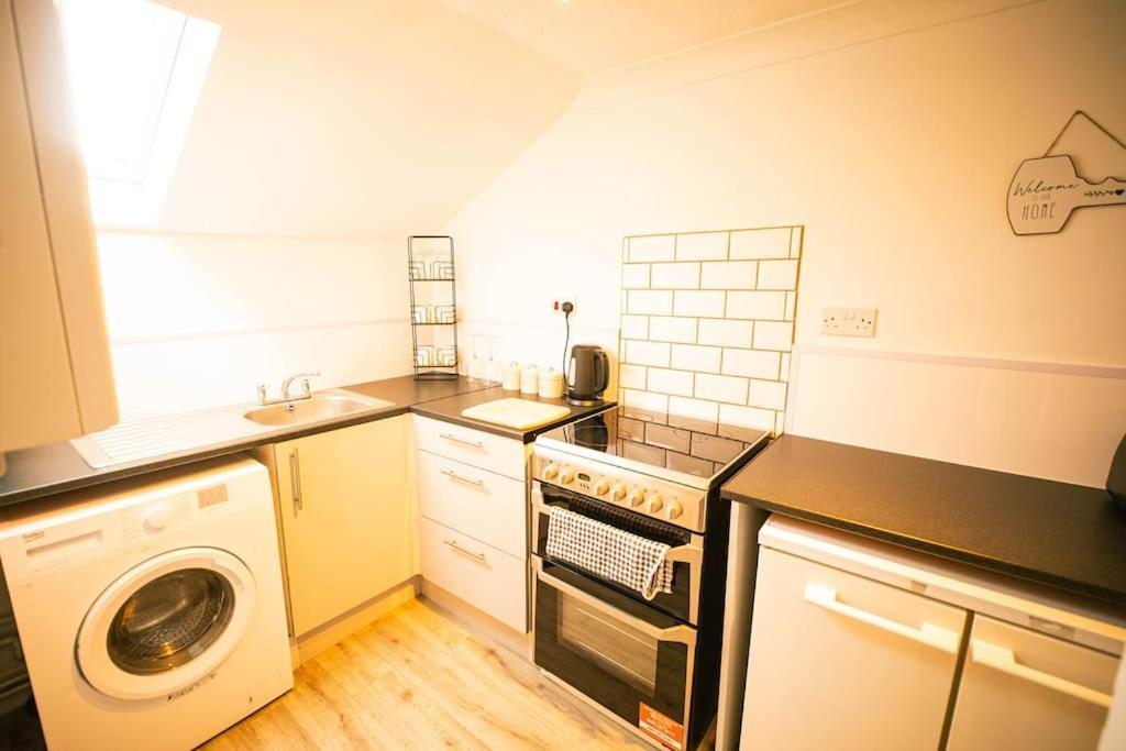 The Beach Suite - Top Floor With Easy Invest Lowestoft Exterior foto